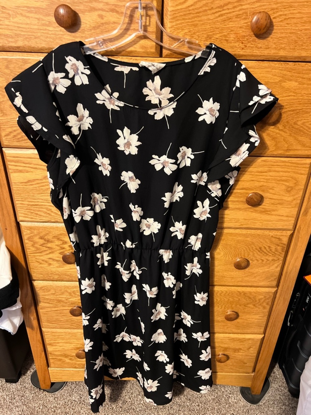 Women's Black Floral Short Sleeve Mini Dress